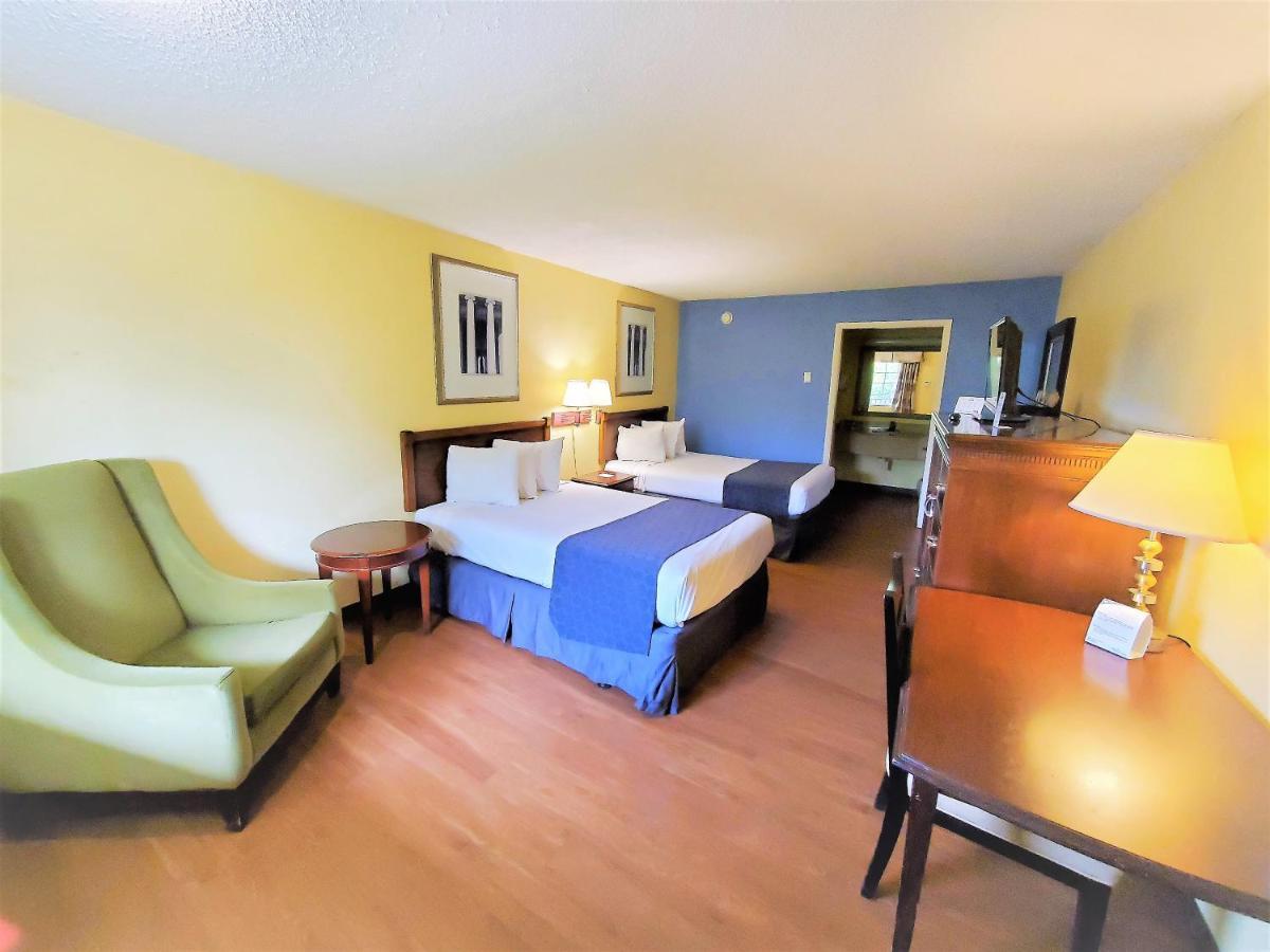 Days Inn By Wyndham Towson Dış mekan fotoğraf